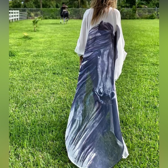 Horse top - Picture 3 of 5